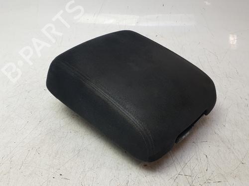 Used Armrest / Center console Armrest / Center console MITSUBISHI PAJERO III (V7_W, V6_W) 3.2 Di-D (V68W, V78W) (165 hp) 29736441 29736441