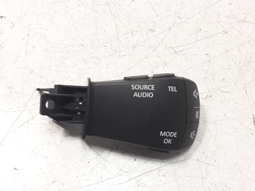 Used Switch RENAULT MEGANE IV Hatchback (B9A/M/N_) [2015-2025]  16015041