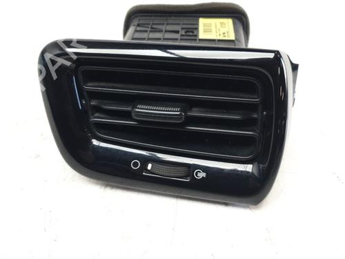 Used Air vent KIA STONIC (YB) 1.0 T-GDi Eco-Dynamics+ (101 hp) 30206772