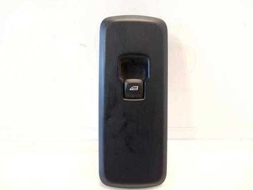 Used Right rear window switch LAND ROVER DISCOVERY IV (L319) [2009-2018]  6463671