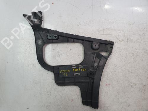 Kofangerbeslag bag AUDI A3 Limousine (8YS, 8YM) 30 TDI (116 hp) 31627115