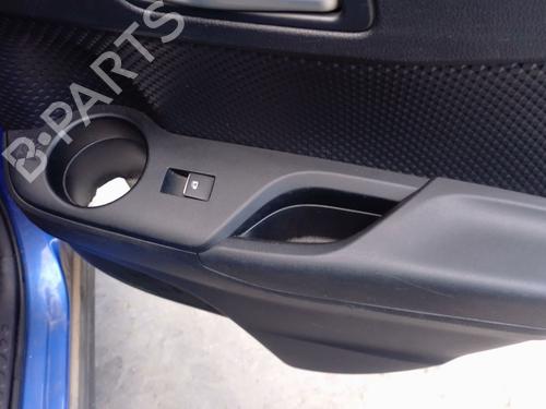 Used Right rear window switch TOYOTA C-HR (_X1_) 1.8 Hybrid (ZYX10_, ZYX11_) (98 hp) 30940363