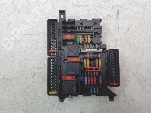 Used Fuse box BMW X2 (F39) sDrive 18 d (150 hp) 31829009