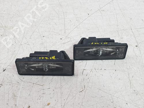Used Licence plate light CITROËN C4 III (BA_, BB_, BC_) 1.2 PureTech 130 (BAHNSA, BAHNSB) (130 hp) 32998022
