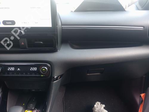 Varmeblæser Varmeblæser TOYOTA YARIS (_P21_, _PA1_, _PH1_) 1.5 Hybrid (MXPH10, MXPH11) (116 hp) 33832177 33832177