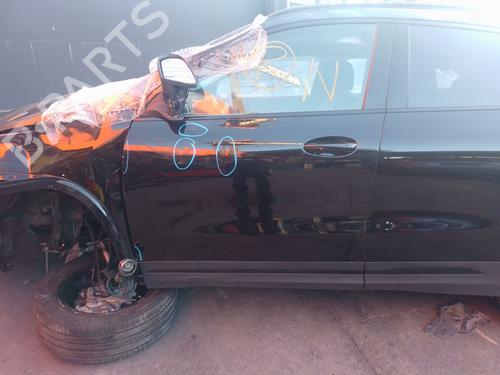 Used Left front door Left front door 39261209 39261209