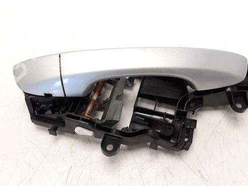 Used Front right exterior door handle Front right exterior door handle VW PASSAT B8 Variant (3G5, CB5) 1.6 TDI (120 hp) 8662631 8662631