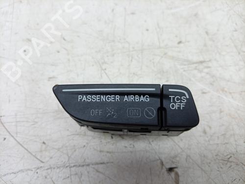Used Switch Switch 39649367 39649367