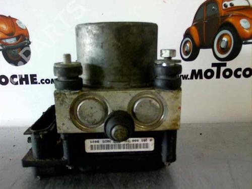 Used ABS pump NISSAN MICRA III (K12) [2002-2010]  104448