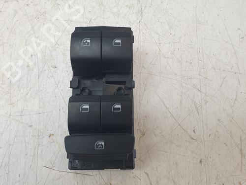 Used Left front window switch HYUNDAI i10 III (AC3, AI3) 1.0 MPi (67 hp) 26518679