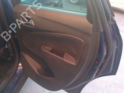 Rudehejsemekanisme Højre bagtil Rudehejsemekanisme Højre bagtil OPEL CROSSLAND X / CROSSLAND (P17, P2QO) 1.2 (75) (110 hp) 39613447 39613447
