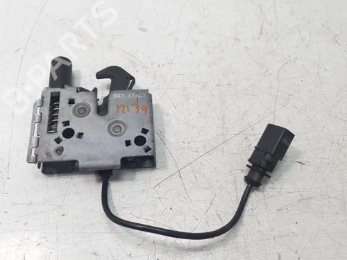 Used Hood lock SEAT LEON Sportstourer (KL8, KLD) 2.0 TDI (150 hp) 28337256