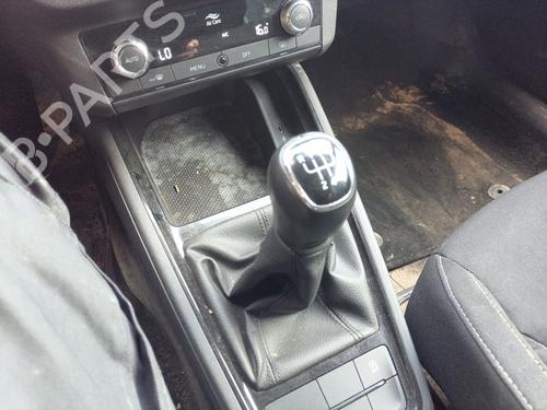 Used Gear lever SKODA KAMIQ (NW4) 1.0 TSI (110 hp) 26731968