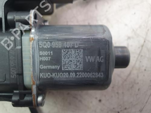 Rudehejsemekanisme venstre bagtil CUPRA FORMENTOR (KM7, KMP) 1.5 TSI (150 hp) 17485068