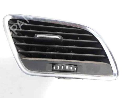 Air vent AUDI Q3 (8UB, 8UG) 2.0 TDI (140 hp) 8U1820902B | 8U1820902B | 8U1820902C |