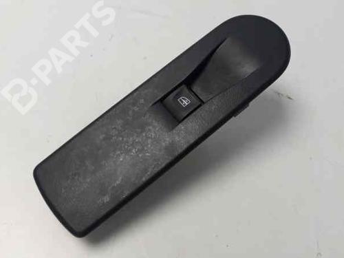 Used Right front window switch Right front window switch RENAULT CAPTUR I (J5_, H5_) 1.2 TCe 120 (120 hp) 5790929 5790929