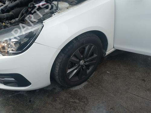 Used Left front driveshaft PEUGEOT 308 II (LB_, LP_, LW_, LH_, L3_) 1.6 HDi 100 (99 hp) 31157805