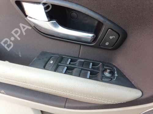 Used Left front window switch LAND ROVER RANGE ROVER EVOQUE (L538) [2011-2019]  27208864