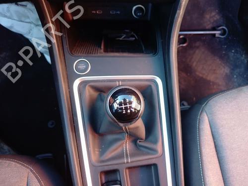 Used Gear lever SEAT ATECA (KH7, KHP) 1.5 TSI (150 hp) 32980766