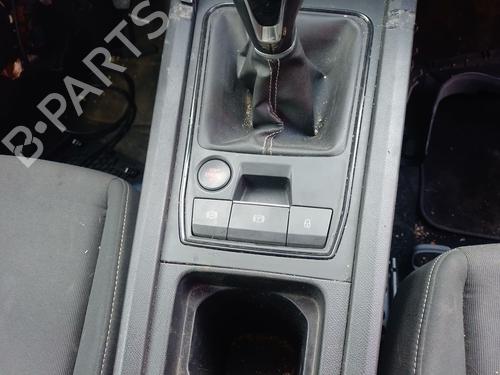 hand-brake-seat-leon-kl1-klg-2019-33203501 main image