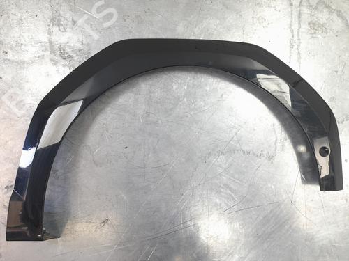 Used Front right wheel arch trim Front right wheel arch trim 34397630 34397630
