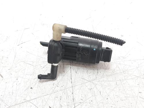 Used Washer pump FIAT 500X (334_) 2.0 D Multijet 4x4 (334AXB22, 334AXD2B) (140 hp) 17743801
