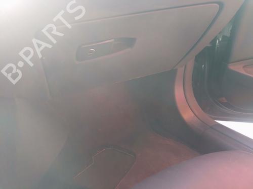 Used Glove box Glove box 39262448 39262448