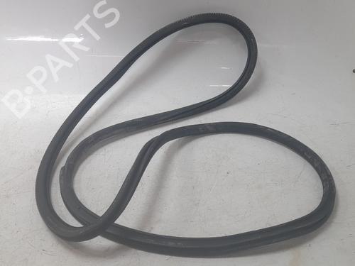 Used Rubber door seal Rubber door seal MERCEDES-BENZ EQB (X243) EQB 250+ (243.602) (190 hp) 34523234 34523234
