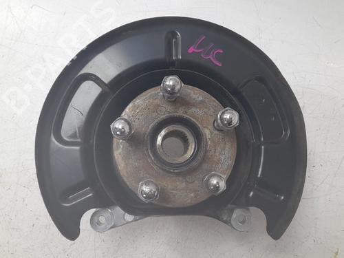 Used Right rear steering knuckle Right rear steering knuckle SUBARU XV (GT) 2.0 i AWD (GT7) (156 hp) 33929808 33929808