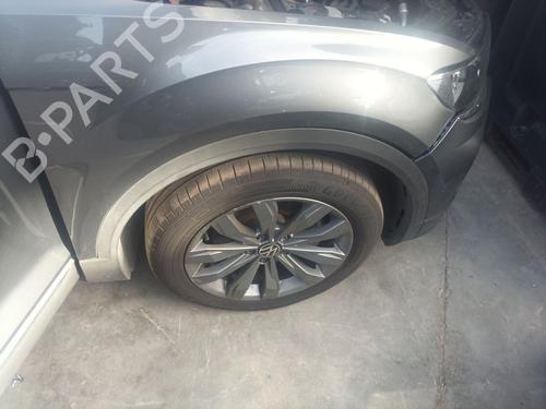 Używane Listwa nadkola przedniego prawego VW T-ROC (A11, D11) 2.0 TDI (150 hp) 29592544