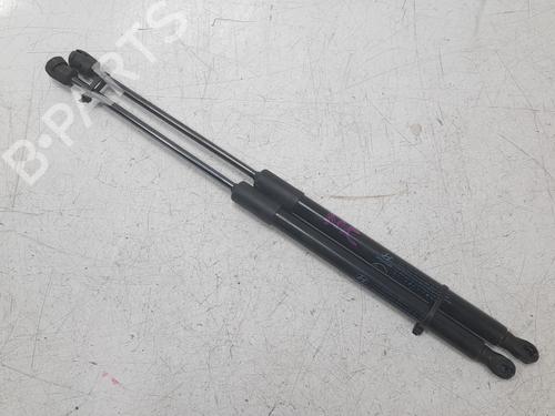 tailgate-lift-support-hyundai-i30-pde-pd-pden-2016-28976893 main image