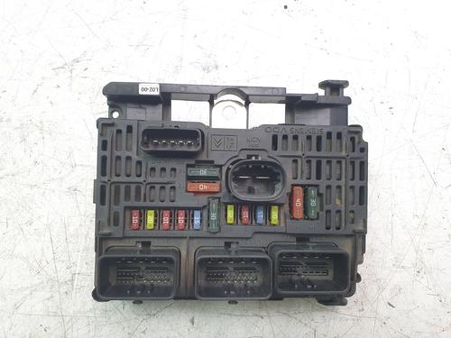 Used Fuse box PEUGEOT 407 (6D_) 2.0 HDi 135 (6DRHRH, 6DRHRE, 6DRHRG, 6DRHRJ) (136 hp) 29474008