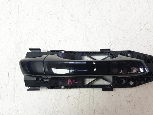 Used Front right exterior door handle Front right exterior door handle SEAT LEON (5F1) 1.6 TDI (105 hp) 35788035 35788035