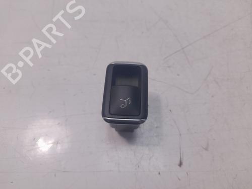 Used Switch MERCEDES-BENZ GLA-CLASS (X156) GLA 180 (156.942) (122 hp) 27460759