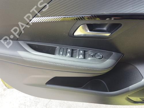 Left front window switch PEUGEOT 208 II (UB_, UP_, UW_, UJ_) 1.2 PureTech 100 | BP28378330I27