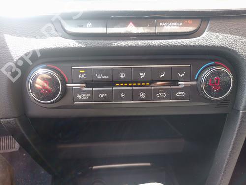 Used Climate control Climate control KIA XCEED (CD) 1.6 GDI Hybrid (105 hp) 36140513 36140513