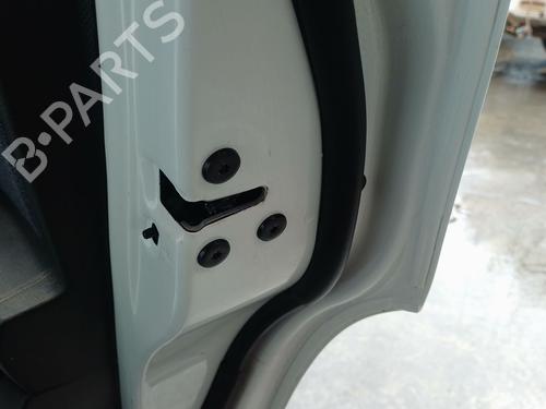 hjre-bagtil-las-renault-4-2025-34397663 main image