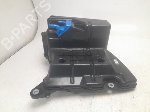 Used AdBlue tank AUDI A4 B9 (8W2, 8WC) 2.0 TDI (136 hp) 28575985