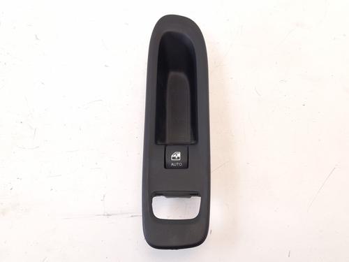 Used Right front window switch Right front window switch JEEP COMPASS (MP, M6, MV, M7) 1.6 CRD (120 hp) 8207533 8207533