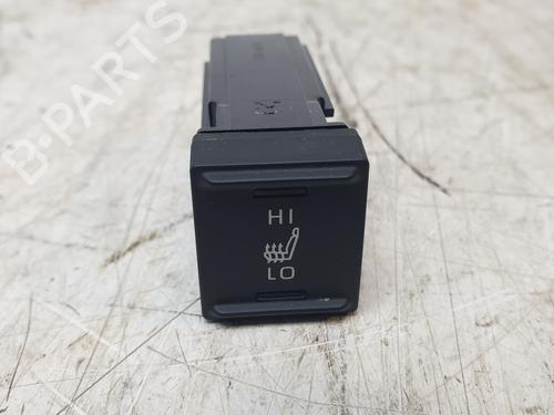 Used Switch TOYOTA YARIS CROSS (MXP_) [2020-2025]  30121960