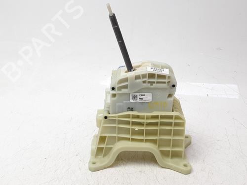 Selector da caixa Selector da caixa HYUNDAI i10 III (AC3, AI3) 1.0 MPi (67 hp) 33675206 33675206