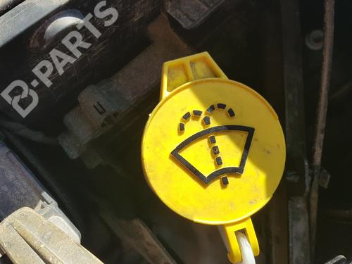 Used Windscreen washer tank Windscreen washer tank JEEP COMPASS (MP, M6, MV, M7) 1.4 MultiAir (140 hp) 9764124 9764124