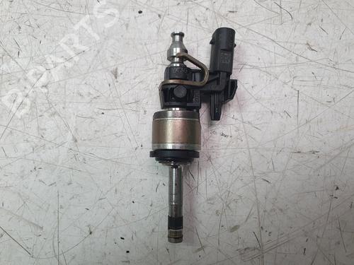 Used Injector SEAT IBIZA V (KJ1, KJG) 1.0 TSI (95 hp) 29969526