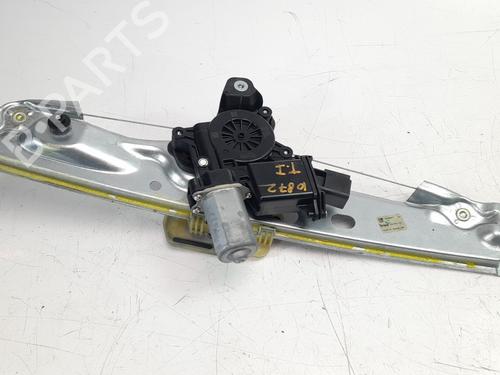 Rudehejsemekanisme venstre bagtil OPEL ASTRA K (B16) [2015-2022]  9640594
