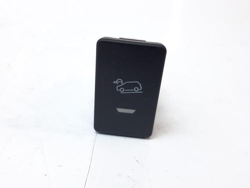 Kombi Kontakt / Stilkkontakt MAHINDRA KUV100 (K1) [2016-2025]  24702100