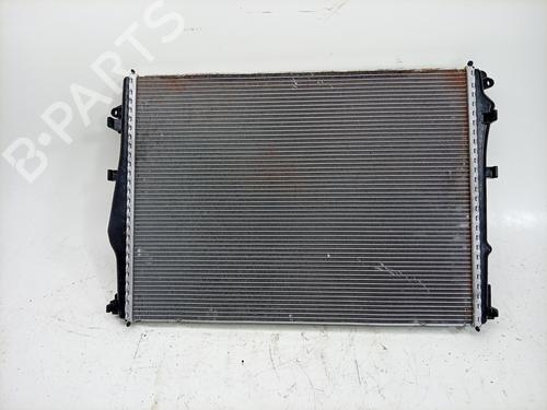 Used Water radiator Water radiator 36840888 36840888