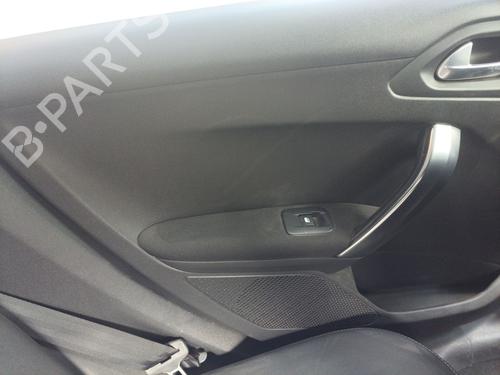 Used Left rear window switch PEUGEOT 2008 I (CU_) 1.2 THP 110 / PureTech 110 (110 hp) 29022567