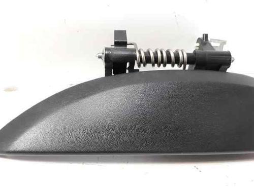 Used Rear left exterior door handle Rear left exterior door handle DACIA SANDERO II 1.5 dCi 75 / Blue dCi 75 (B8JW, B8M4, B8AH, B8M7, B8M6) (75 hp) 6564701 6564701