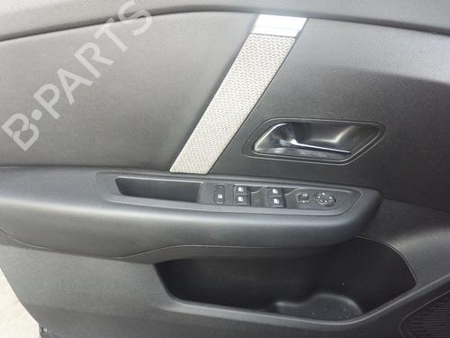 Left front window switch CITROËN C4 III (BA_, BB_, BC_) 1.2 PureTech 130 (BAHNSA, BAHNSB) | BP28098005I27 