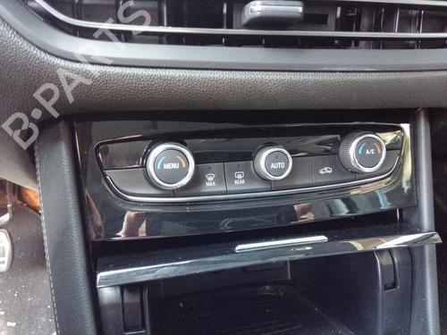 Used Climate control OPEL GRANDLAND / GRANDLAND X (A18, P1UO) 1.5 Turbo D (75) (131 hp) 24807687
